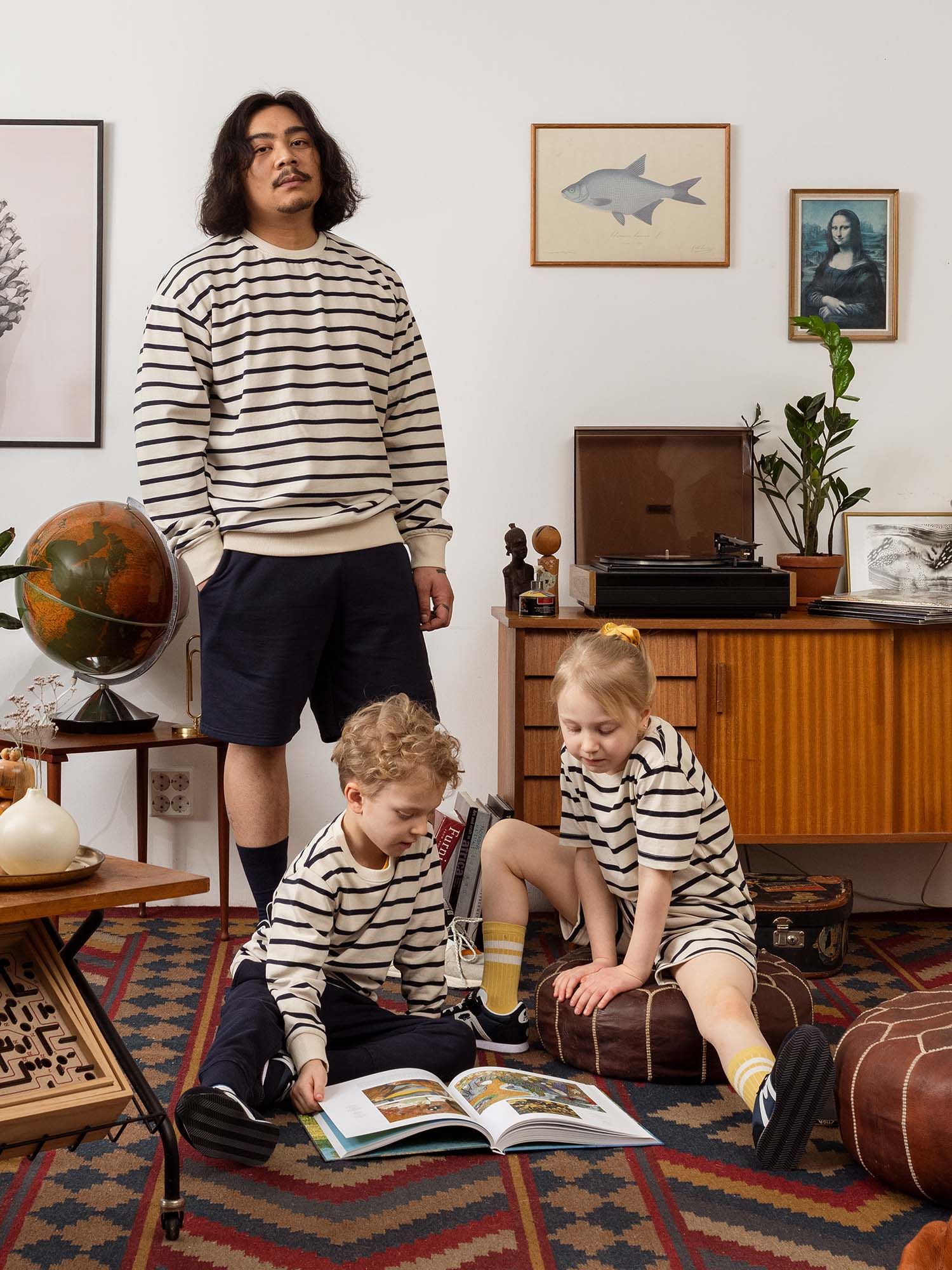 kdsw2s_68_lasten_raidallinen_collegepaita_003