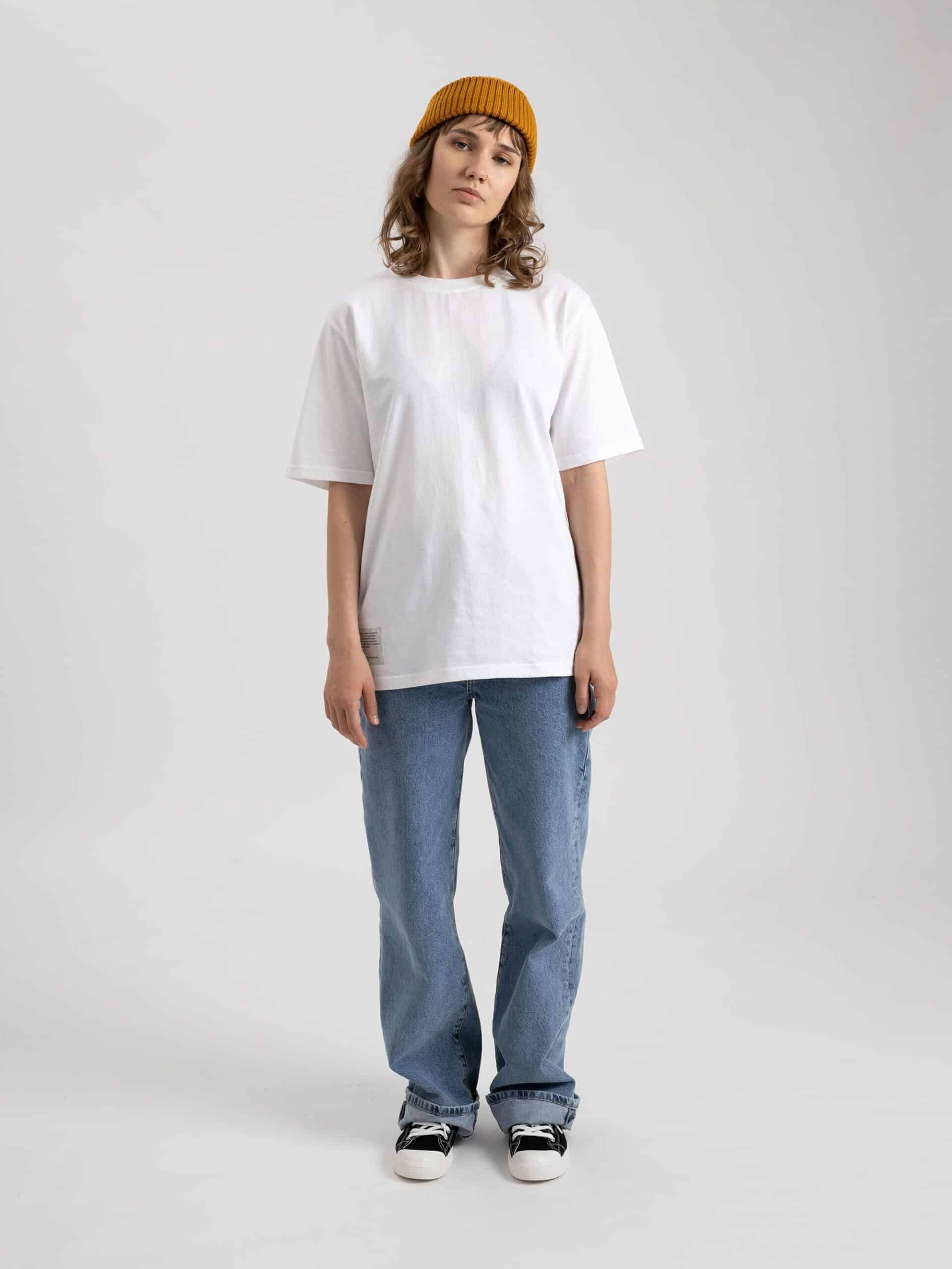 tso_00_pure_waste_miesten_loose_fit_t_paita_valkoinen_004