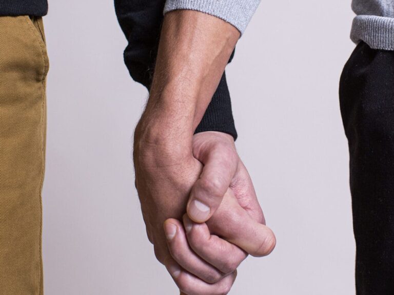 Ystävä yksinäiselle