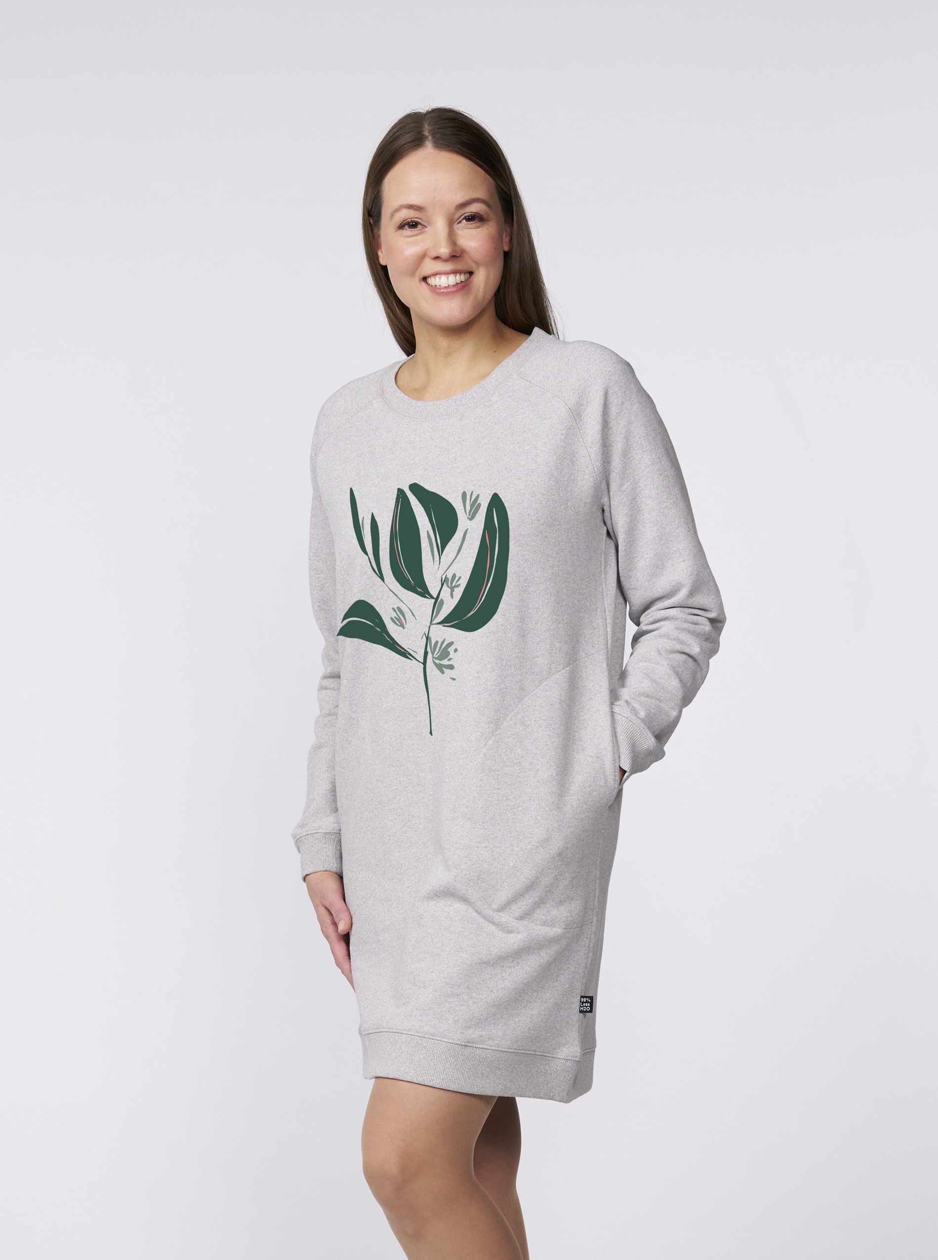 SWDSPR92_purewaste_ Collegemekko_meleerattuharmaa_101_sprout